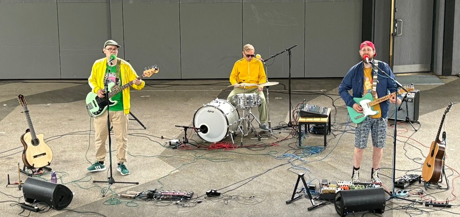 PPS-trio Oulun Lastenmusiikkifestivaalilla (kesä 2025) Kuva: Päivi Koskela